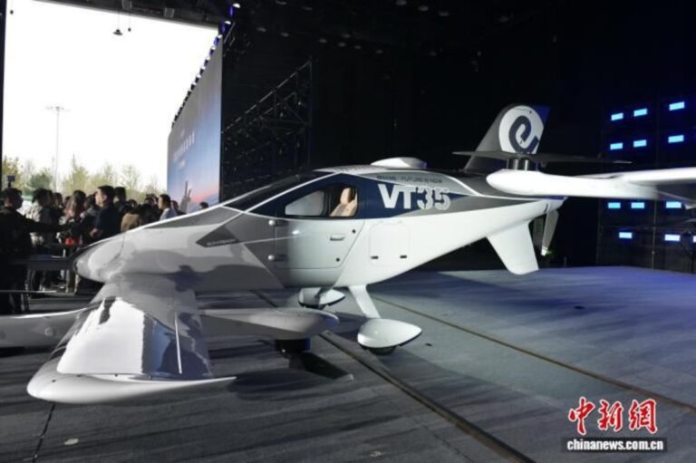 Taxi aerian, testat cu succes, în China