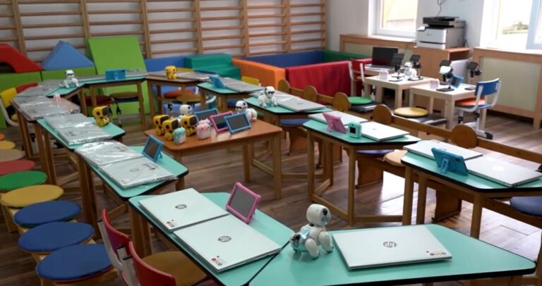 VIDEO/FOTO: Educația începe cu dotări de top: transformare spectaculoasă în grădinițele din Mediaș