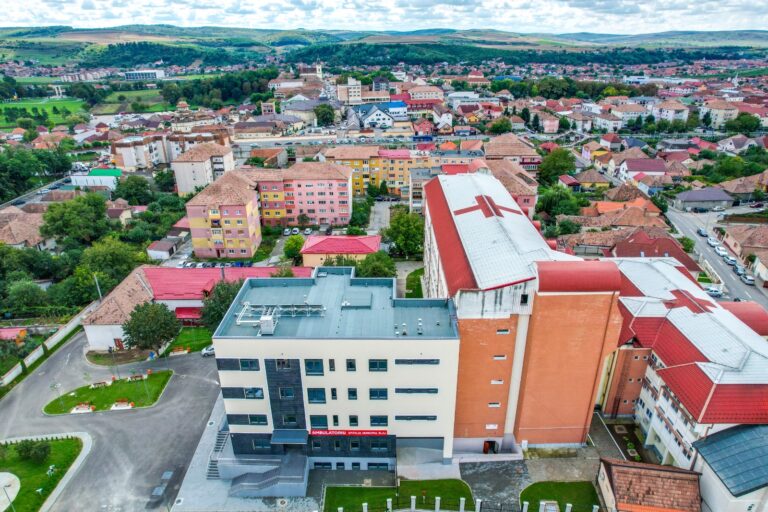 Premieră absolută în România: spitalul din Blaj introduce o procedură disponibilă până acum doar în privat
