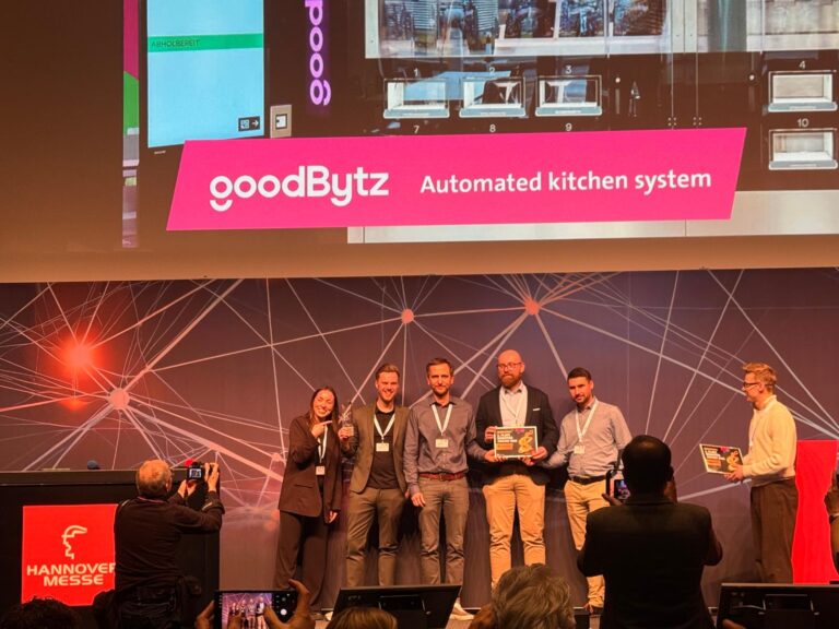 Revoluția în farfurie: Cum a cucerit goodBytz premiul de robotică la Hannover Messe 2026