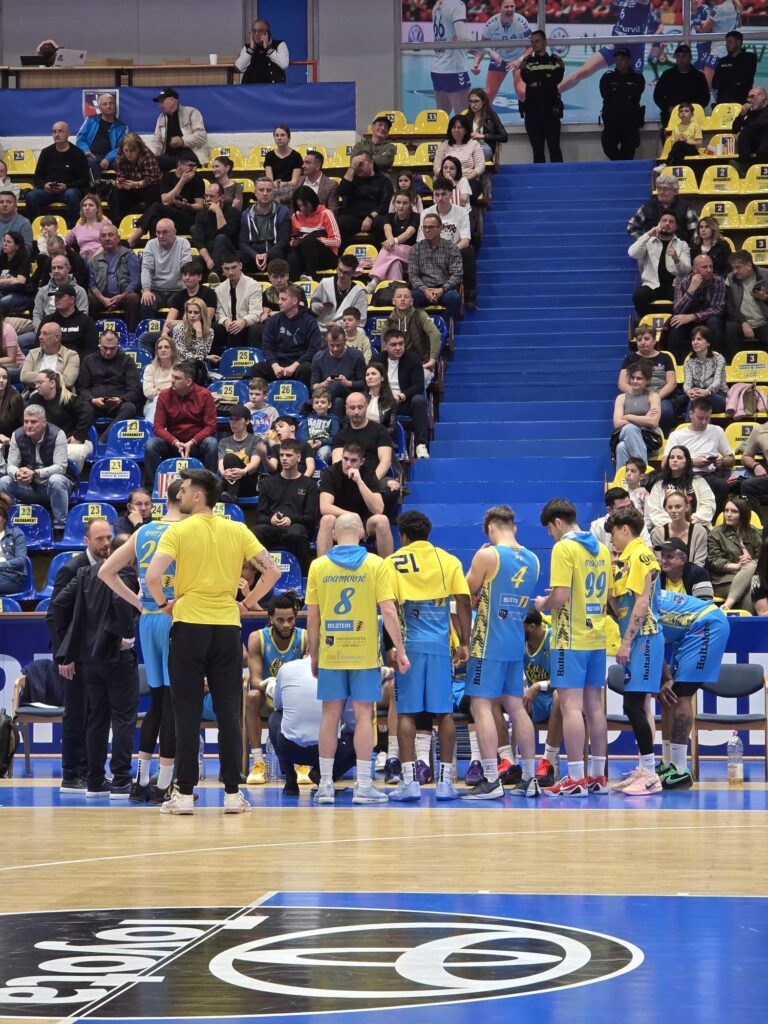 Victorie mare la Vâlcea pentru CSU