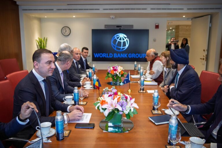 România atrage investiții de 3,5 miliarde de euro din SUA pentru energie nucleară și infrastructura de gaze