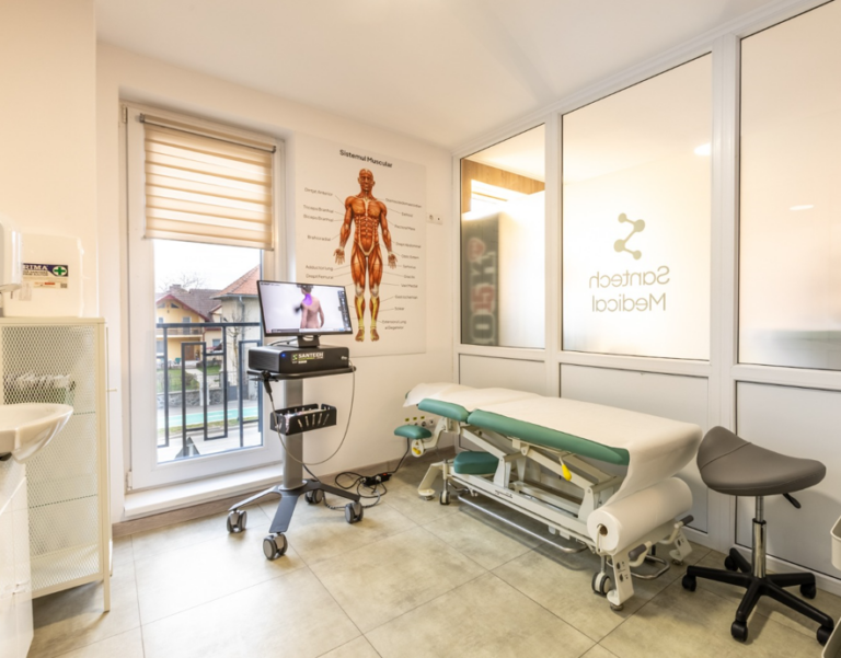 Tehnologia „Smart” revoluționează recuperarea medicală în Sibiu: S-a deschis Santech Medical Smart Clinic