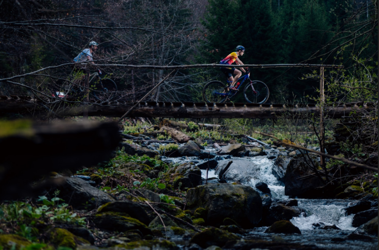 Peste 700 de rideri au dat startul sezonului de MTB în forță