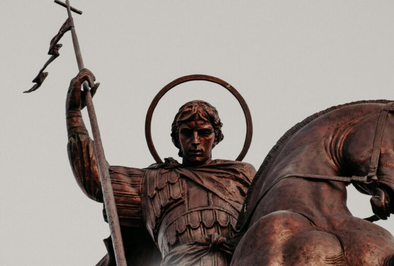 Sfântul Gheorghe 2026: tradiții, obiceiuri și legenda balaurului – ce trebuie să știi pe 23 aprilie