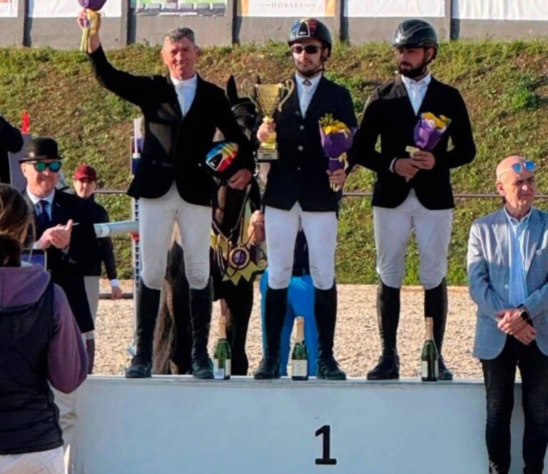 Aur pentru Sibiu la Cupa Federației Române de Echitație 2026: CSM Sibiu domină competiția de la Băicoi