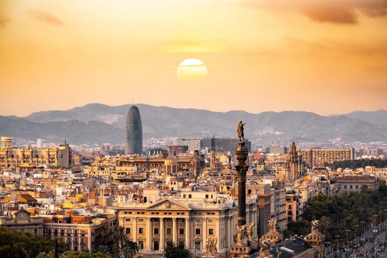 Barcelona vizitată pe fugă? Află cum să „profiți” de cele mai tari atracții cu 24 de ore înainte de îmbarcare!