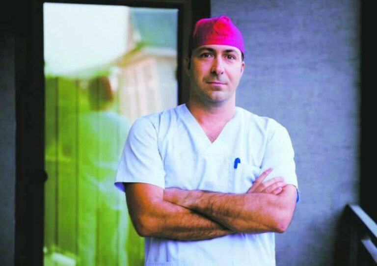 Prof. Dr. Ciprian Tănăsescu: „Frica de diagnostic ucide mai repede decât boala. Cancerul este descoperit când durerea devine insuportabilă”