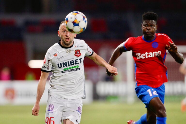 FOTO – MINUNE pe Municipal: FC Hermannstadt învinge FCSB cu 2-0 și va disputa barajul pentru menținerea în Liga I