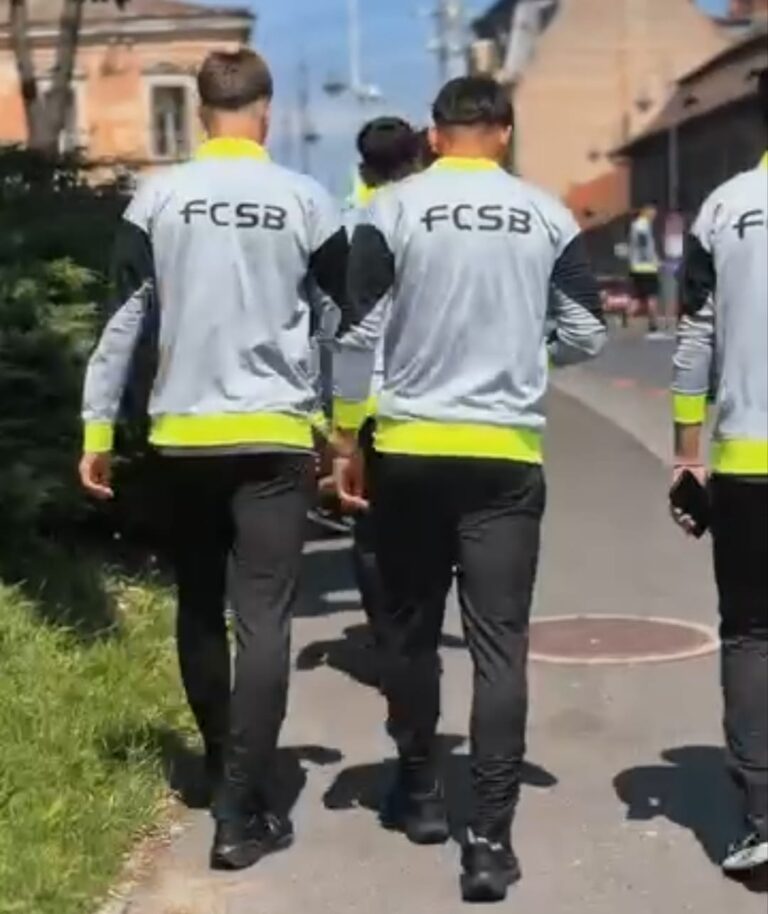FOTO/VIDEO: Scene spectaculoase în Sibiu înainte de Hermannstadt – FCSB! Fanii s-au îngrămădit pentru autografe