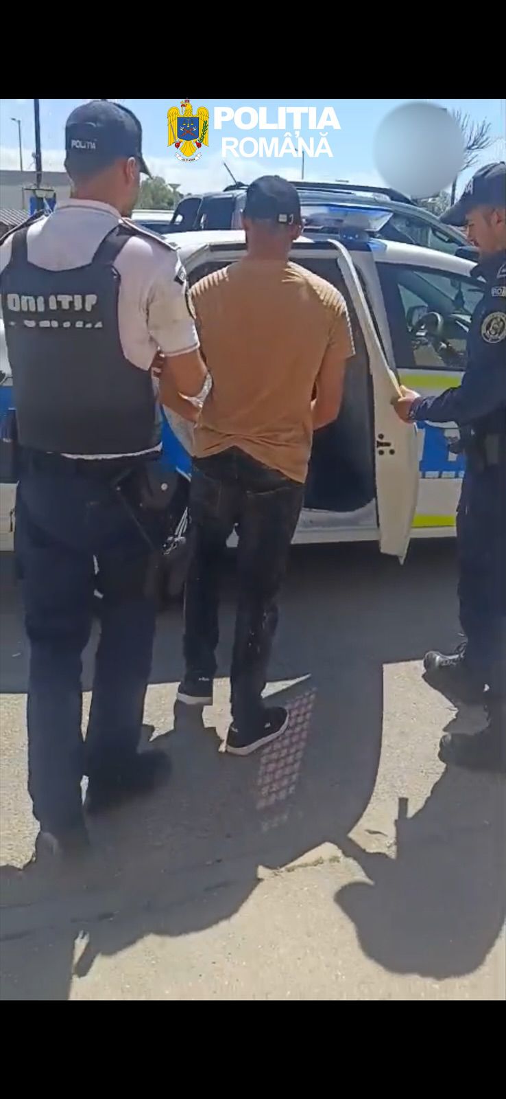 FOTO: Bărbat din Agnita, TĂIAT cu un cuțit. Agresorul a fost reținut