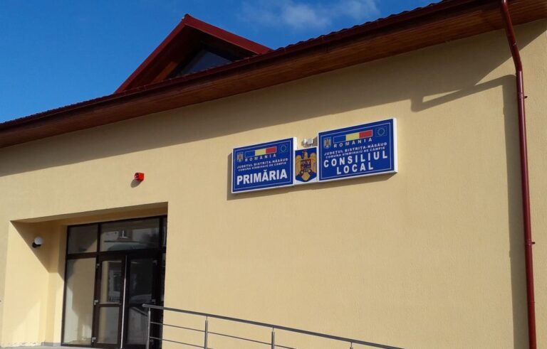Comuna din România cu „primăria-minune”: 4 funcționari pentru 1.600 de locuitori