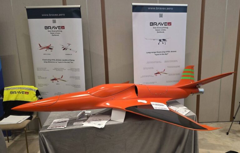 Drone românești de mare viteză: BraveX Aero livrează primul model cu propulsie jet și pregătește o rundă nouă de investiții