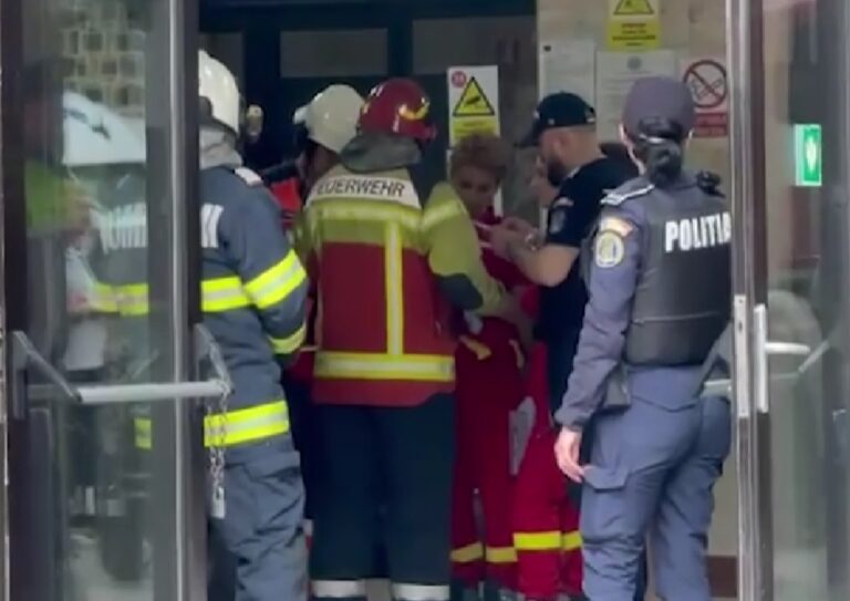 Lift prăbușit la Ministerul Transporturilor din București: 7 persoane în cabină, mai multe victime au ajuns la spital