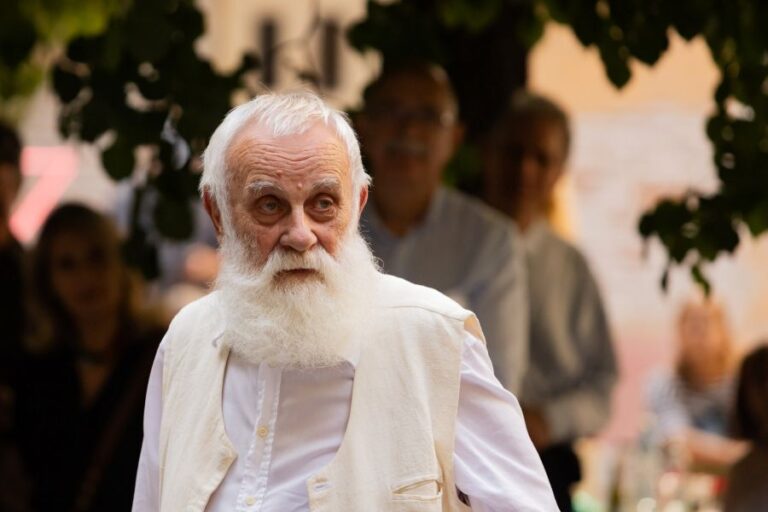 VIDEO. FITS 2026. Expoziția „Ștefan Câlția – Marele Maestru al Transilvaniei”, curatoriată de Liviana Dan