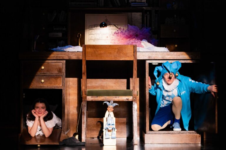 Sibiul, aplaudat la scenă deschisă la Cluj! Teatrul Gong se întoarce acasă cu două premii importante