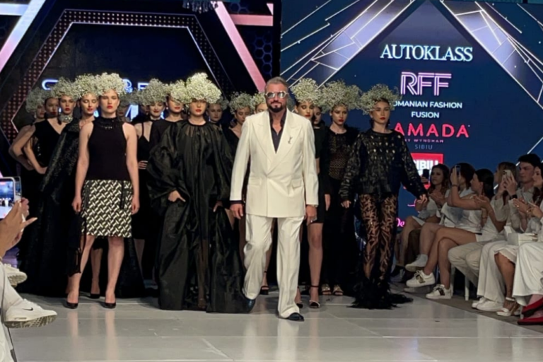 Romanian Fashion Fusion