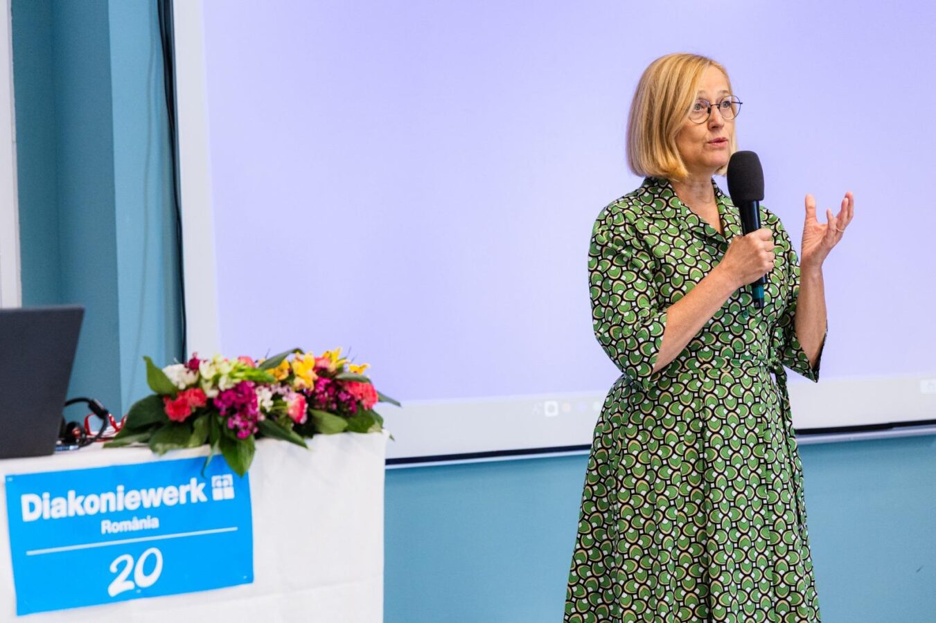 Dr. Daniela Palk 
