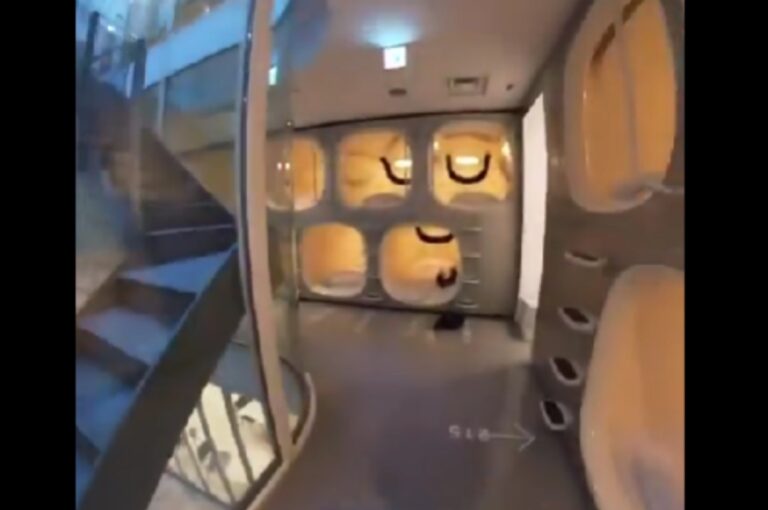VIDEO: Hotelurile-capsulă cuceresc Europa: alternativa ieftină la cazările scumpe din marile orașe