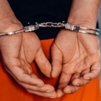 Scandalul azilelor din Bihor: Vlad Pașca și Delia Păcală, reținuți de DIICOT. Prejudiciu estimat la peste 13 milioane de lei