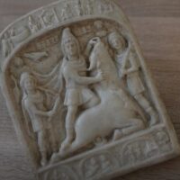 Relieful mithraic de la Vințu de Jos - piesă de patrimoniu, expusă la Muzeul de Istorie „Casa Altemberger”, din Sibiu