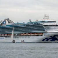Freedom Ship: orașul plutitor pentru 80.000 de oameni care ar putea înconjura Pământul o dată la doi ani