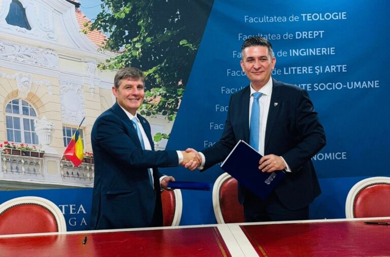 ULBS și Universitatea Româno-Americană din București au semnat un parteneriat pentru educație, cercetare și internaționalizare