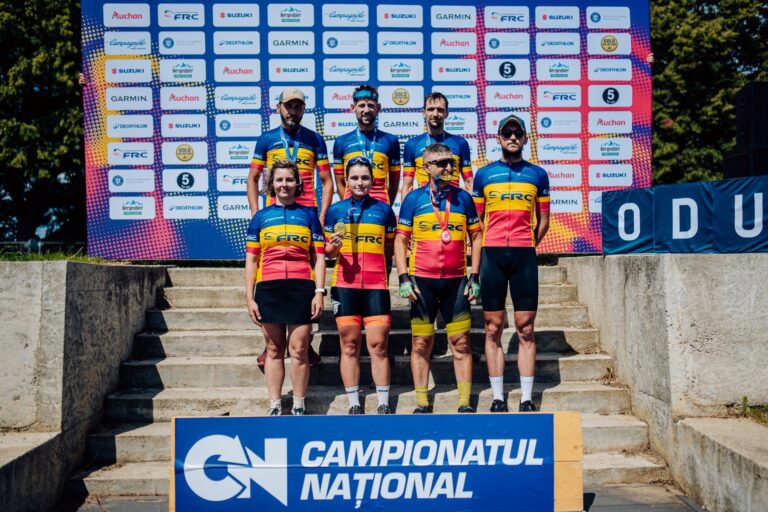 FOTO: Peste 300 de cicliști au cucerit Dealul Gușteriței! Sibiu a găzduit în premieră Campionatul Național de Gravel