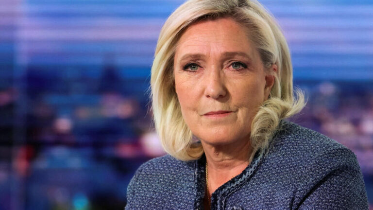 Marine Le Pen își află soarta în instanță. Cazul care reaprinde comparațiile cu România și Călin Georgescu