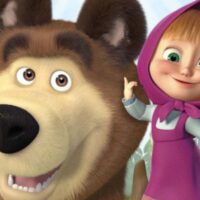 „Masha și Ursul”, în pericol să dispară de pe Netflix? Parlamentari britanici acuză celebrul desen animat că promovează propaganda Kremlinului