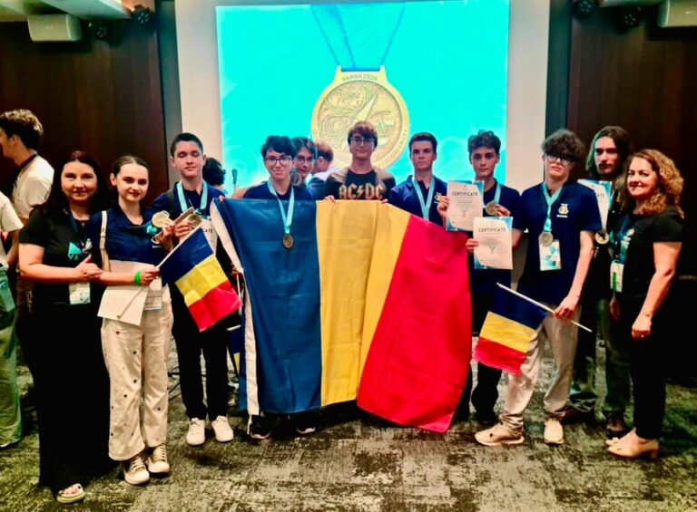 FOTO: România cucerește Europa la Geografie! Opt medalii și un campion absolut la Olimpiada Europeană