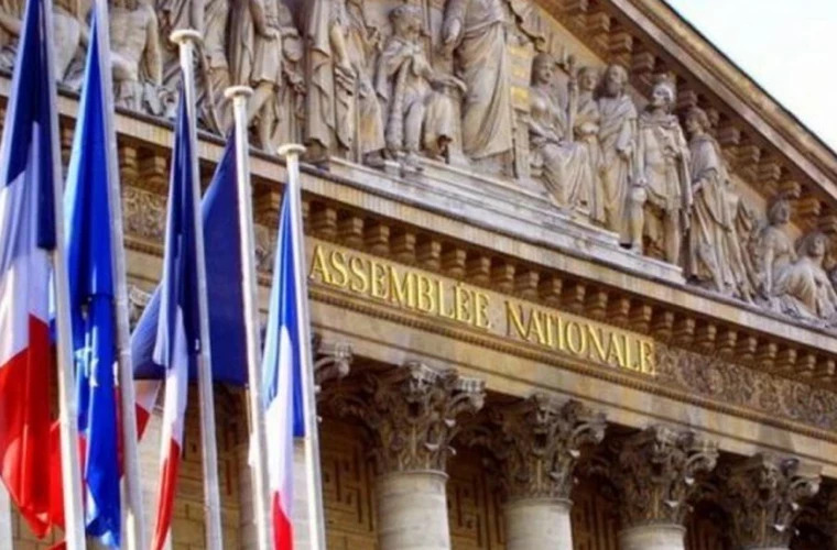 Parlamentul francez aprobă MOARTEA ASISTATĂ, în ciuda opoziției puternice