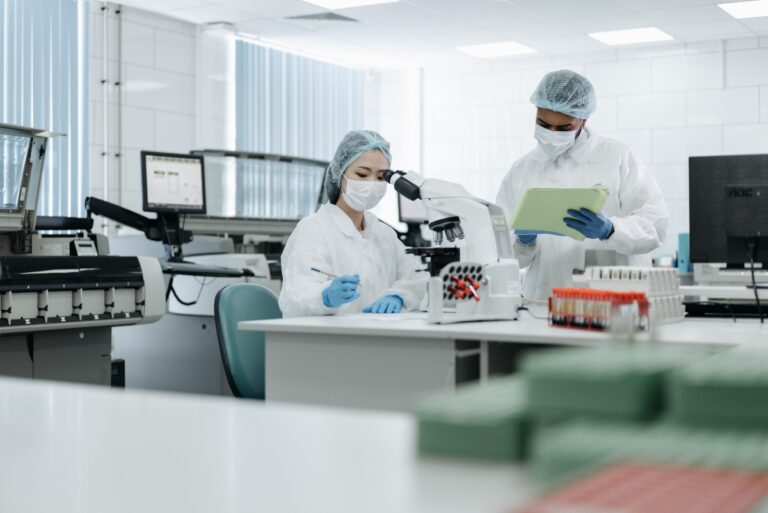 O singură celulă stem a generat peste 14 milioane de celule anticancer. Descoperirea care ar putea transforma imunoterapia