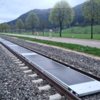 Șinele de tren devin centrale solare. Proiectul elvețian care atrage atenția întregii lumi