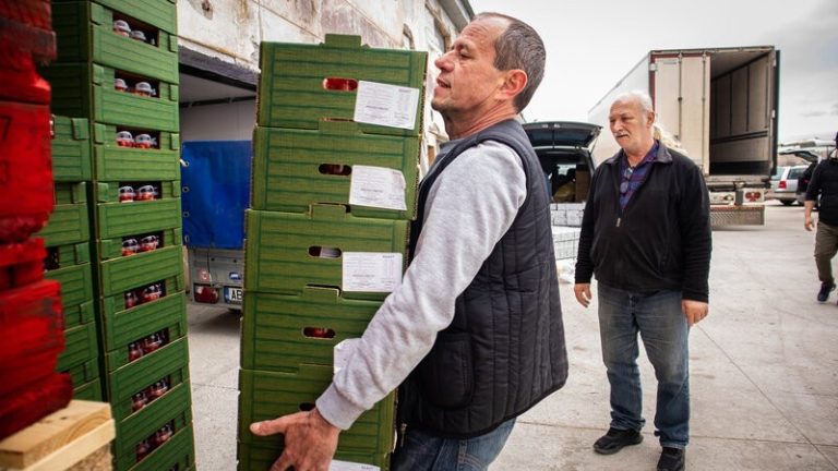 FOTO – De la gunoi la speranță: 1.822 de tone de alimente salvate. Sibiul, parte dintr-o poveste care a schimbat mii de vieți