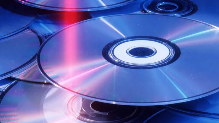 Pentru cei care au crescut cu CD-uri: povestea primei „revoluții digitale” din muzică