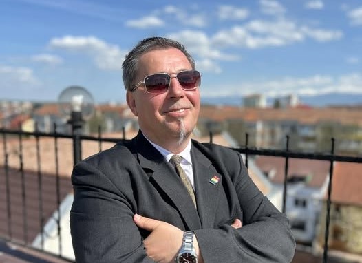 Consilierul municipal Constantin Dincă: „Astăzi am votat abținere, deoarece timpul alocat pentru pregătirea votului a fost insuficient”