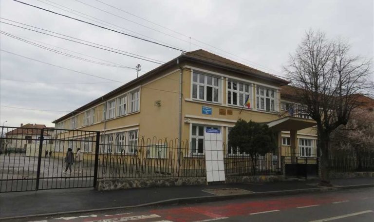 Școala 4 din Sibiu, extinsă pentru sute de elevi. Noua clădire va avea 8 săli de clasă și sală de sport