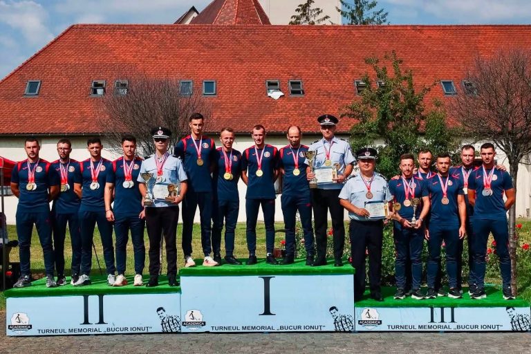 FOTO – ISU Sibiu, performanță de top la nivel național: locul III și aur la ștafeta 4×100 m