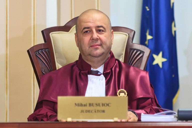Scandalul locuințelor de la CCR: Busuioc și-a donat apartamentul fiicei chiar înainte de a ajunge judecător