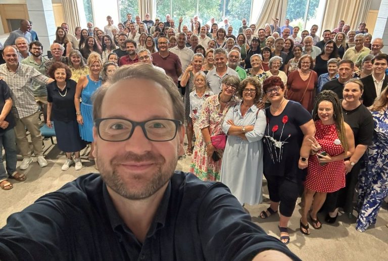 Dominic Fritz, reacție după pierderea mandatului de primar: „Voi rămâne președintele USR și mă voi bate în continuare cu caracatița care sufocă România”