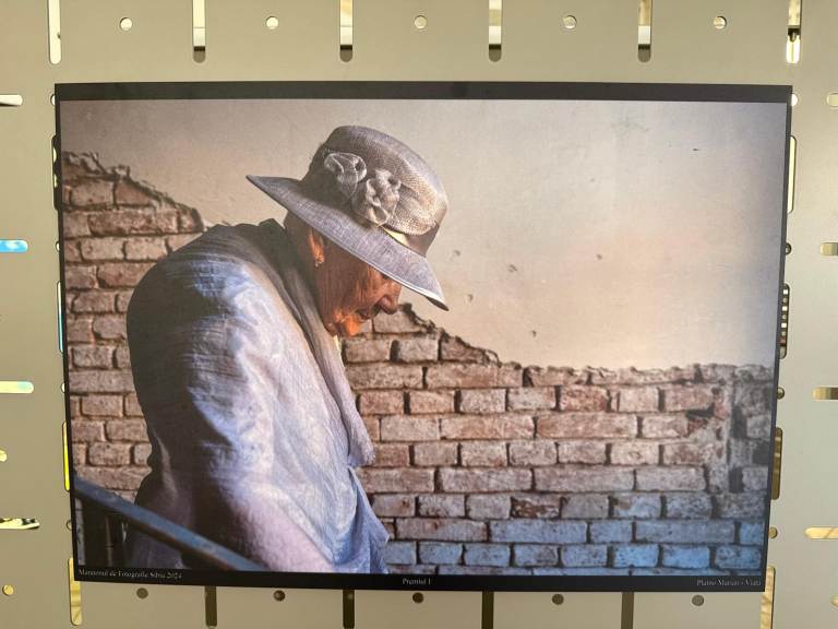 Expoziție deschisă la Centrul de Informare al Turiștilor – Maratonul de Fotografie