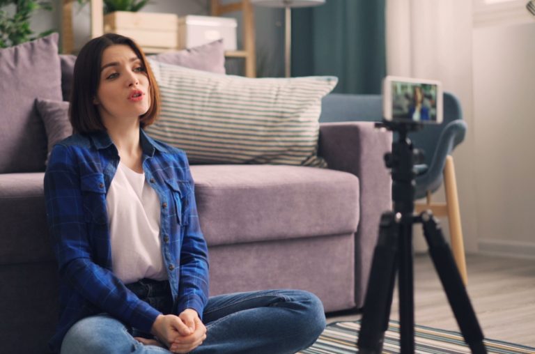 Facultăți pentru influenceri și creatori de conținut. Iată  universitățile care pregătesc viitorii specialiști în social media