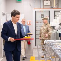 Nicușor Dan a luat masa la popotă, cu militarii americani de la Mihail Kogălniceanu: „România este pregătită să își asume o parte mai mare din propria apărare”