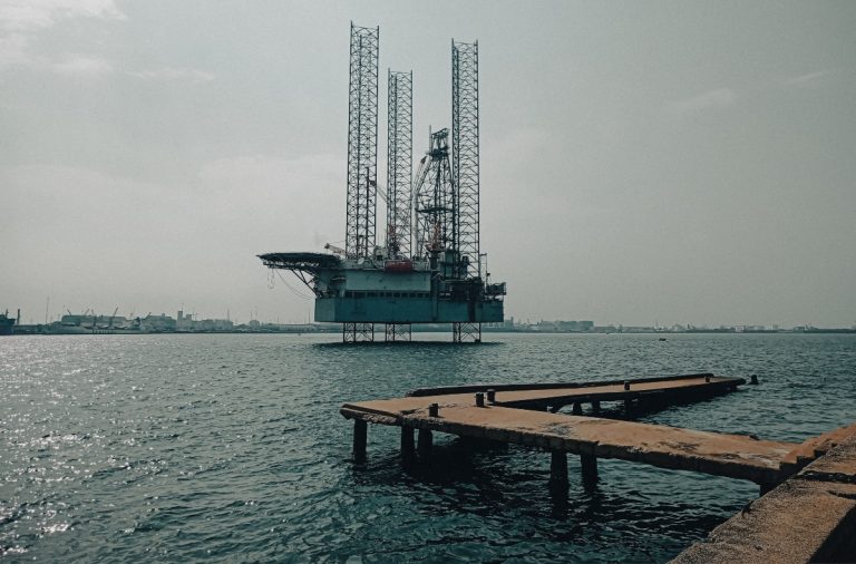 OMV Petrom, reacție după incidentul cu drona marină de la Neptun Deep: „Monitorizăm atent situația”