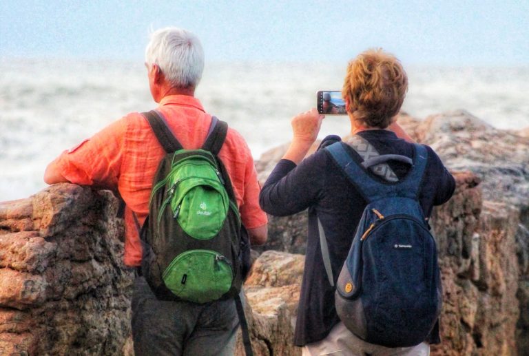 România cere Bruxelles-ului măsuri pentru turism: războiul din Ucraina afectează investițiile și numărul de turiști străini