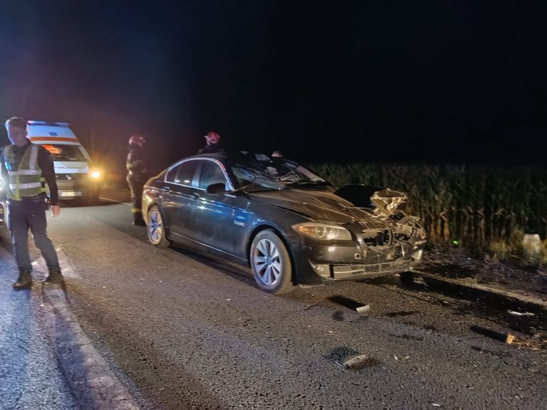 FOTO/ULTIMA ORĂ: Căruță SPULBERATĂ de un șofer care se afla în depășire