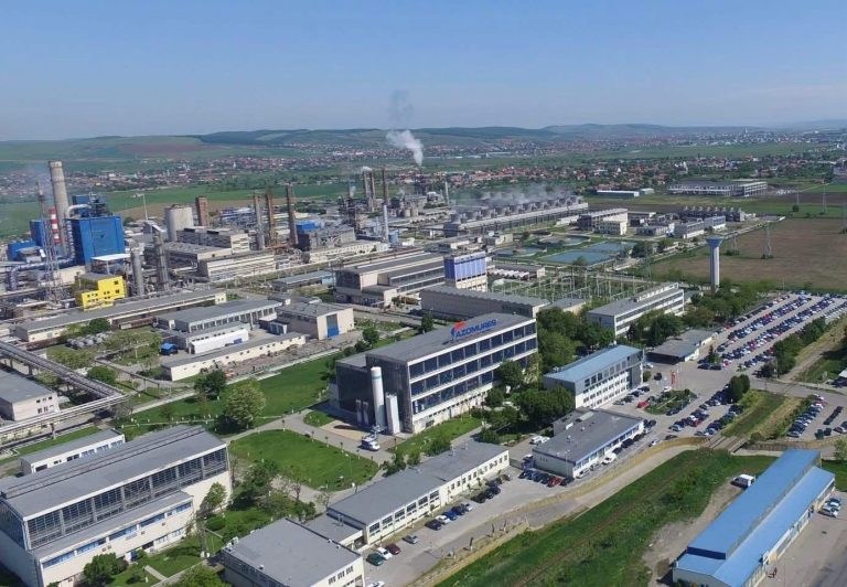 Azomureș revine la viață! Romgaz preia astăzi combinatul și peste 800 de angajați