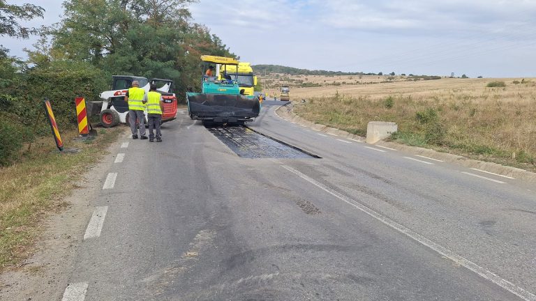 Mai multe drumuri județene din Sibiu intră în reparații. Vezi care sunt