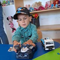 De la o operație pe inimă, la prima zi de grădiniță: povestea lui Mario, copilul ajutat de Fundația Polisano